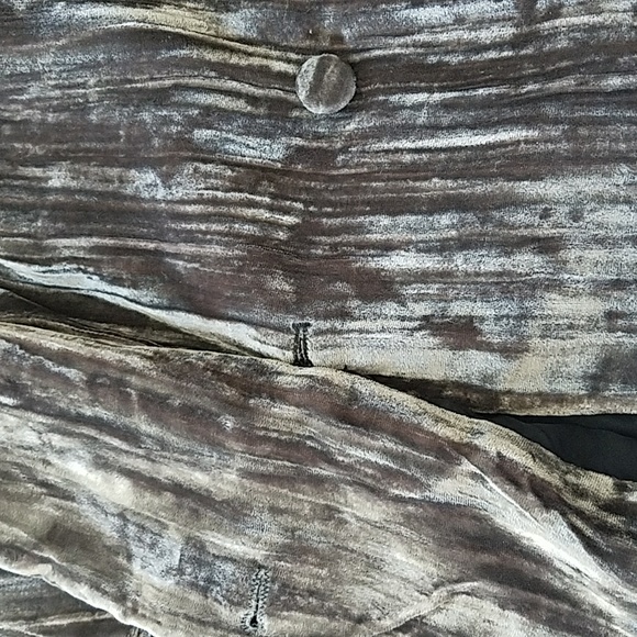 Velvet H&M Blazer - Picture 10 of 15